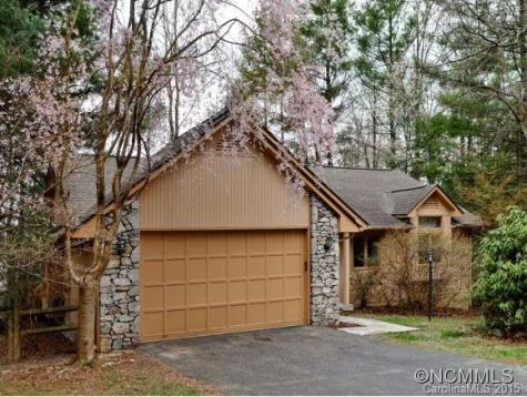 5 W. Rutledge Court Fletcher NC 28732