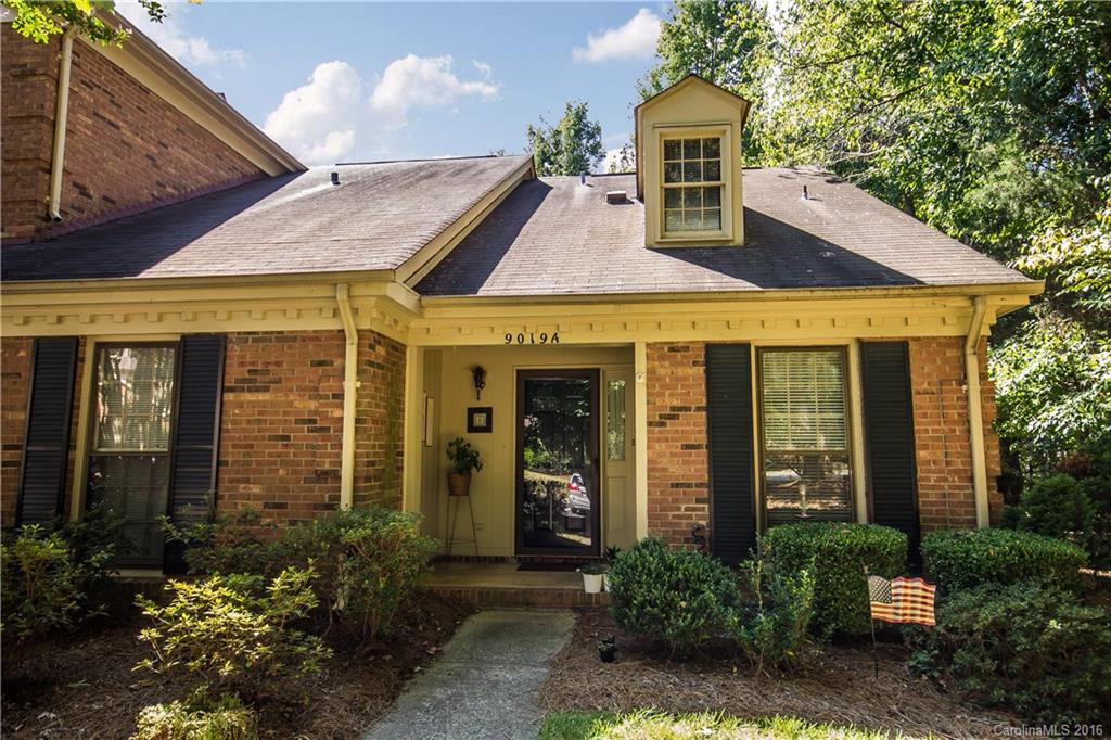 9019 Nolley Court Charlotte NC 28270