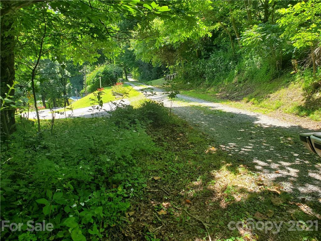 32 Fox Run Waynesville NC 28785
