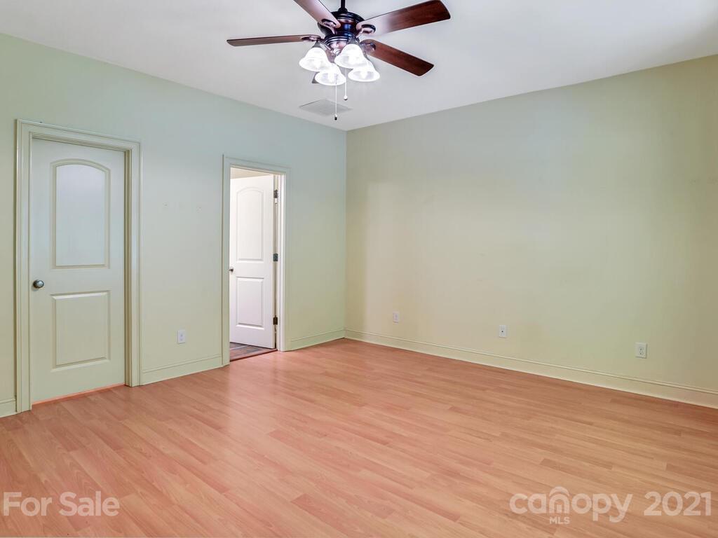 22 Balsamwood Road Leicester NC 28748