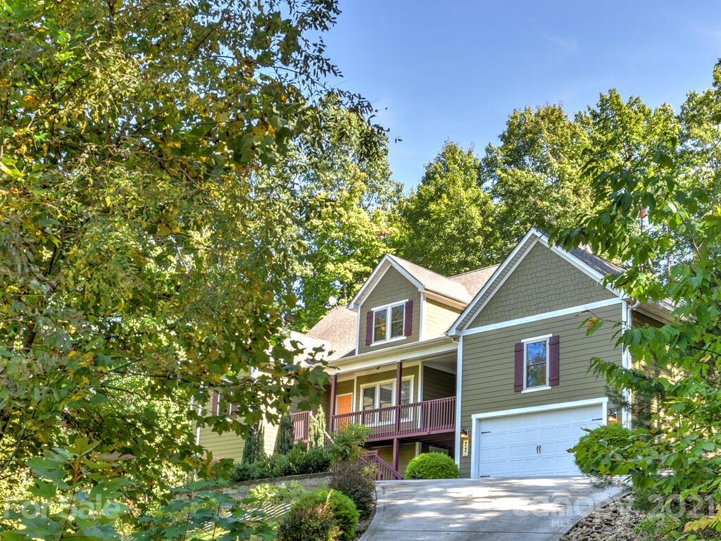 22 Balsamwood Road Leicester NC 28748
