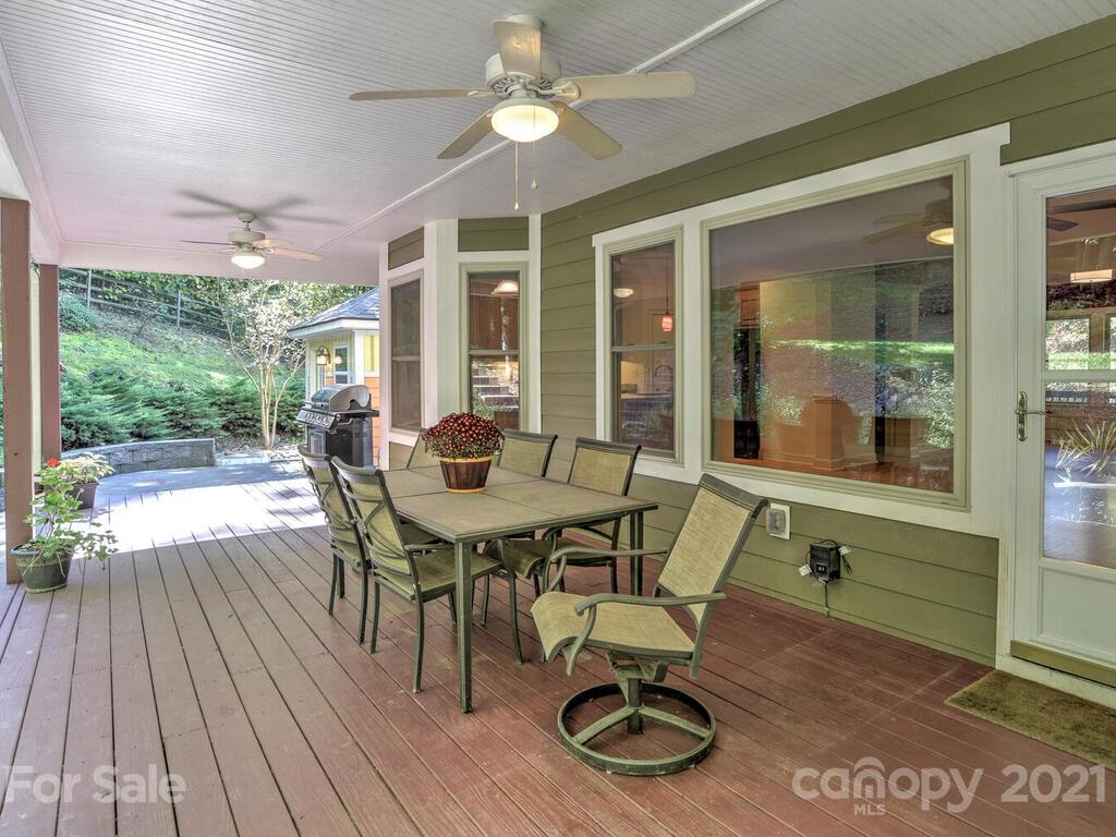 22 Balsamwood Road Leicester NC 28748