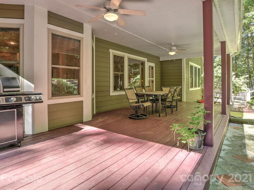 22 Balsamwood Road Leicester NC 28748