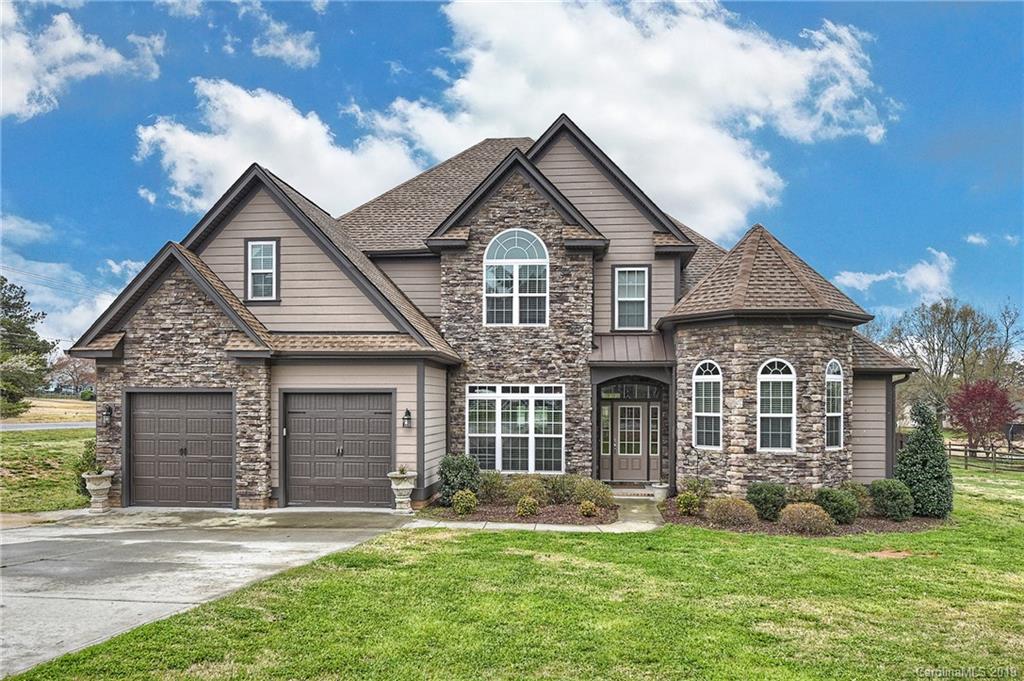 103 Webbed Foot Road Mooresville NC 28117