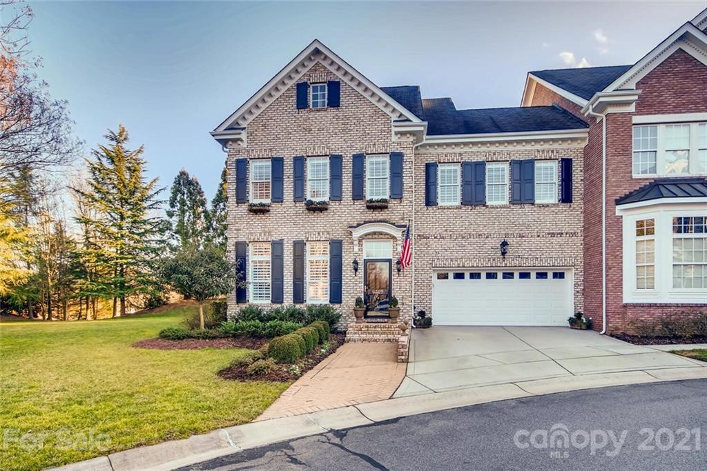 6325 Wakehurst Road Charlotte NC 28226