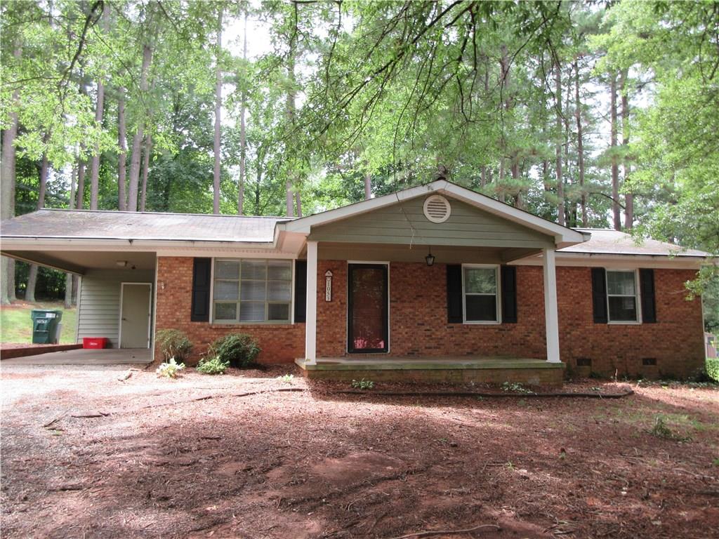 1053 Whispering Pines Drive Newton NC 28658