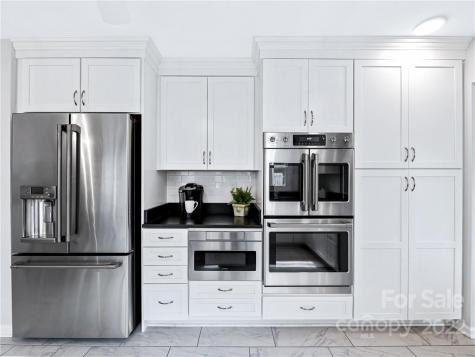 35 Cedarcliff Circle Asheville NC 28803