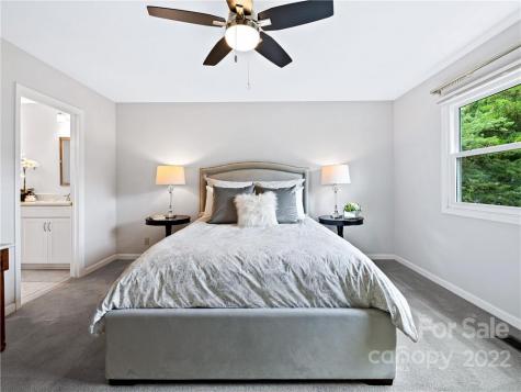 35 Cedarcliff Circle Asheville NC 28803