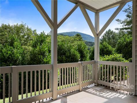 35 Cedarcliff Circle Asheville NC 28803