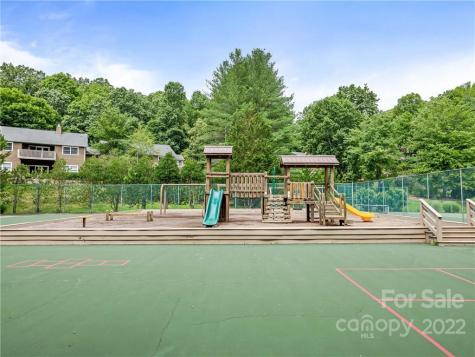 35 Cedarcliff Circle Asheville NC 28803