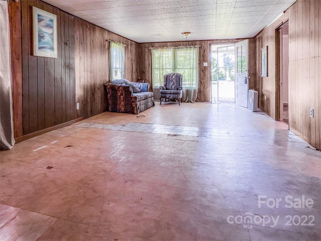114 Edwards Loop Old Fort NC 28762