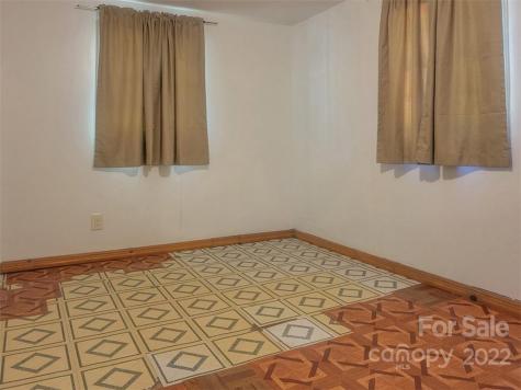 114 Edwards Loop Old Fort NC 28762