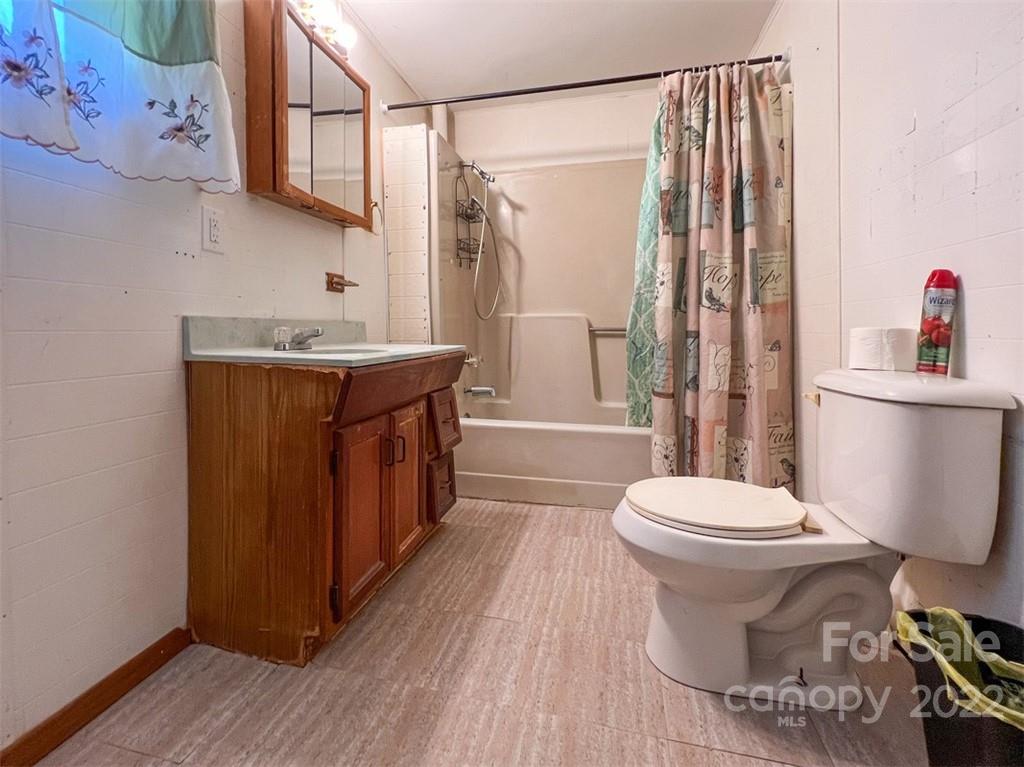 114 Edwards Loop Old Fort NC 28762