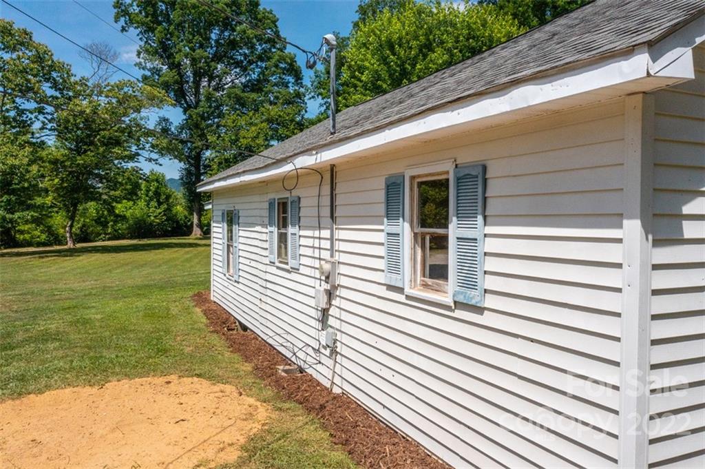 114 Edwards Loop Old Fort NC 28762