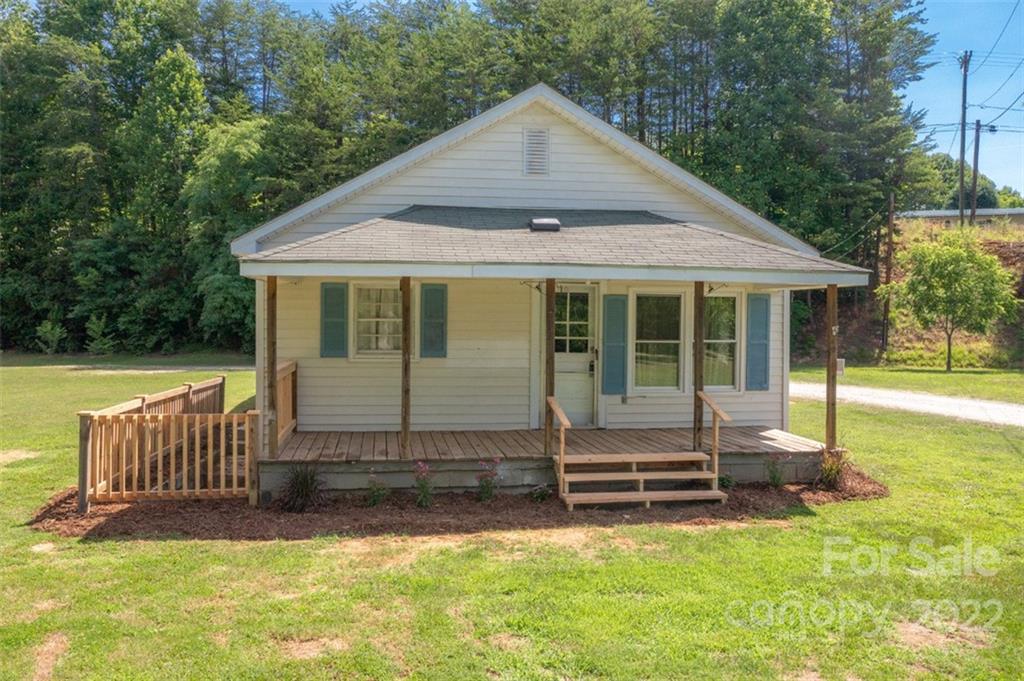 114 Edwards Loop Old Fort NC 28762