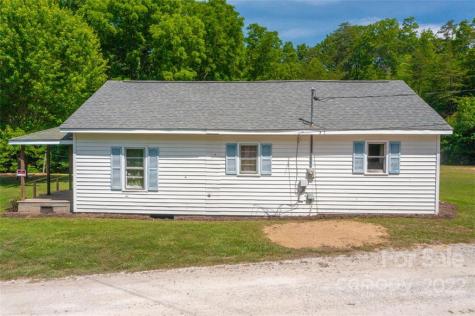 114 Edwards Loop Old Fort NC 28762