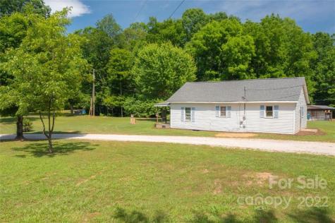 114 Edwards Loop Old Fort NC 28762
