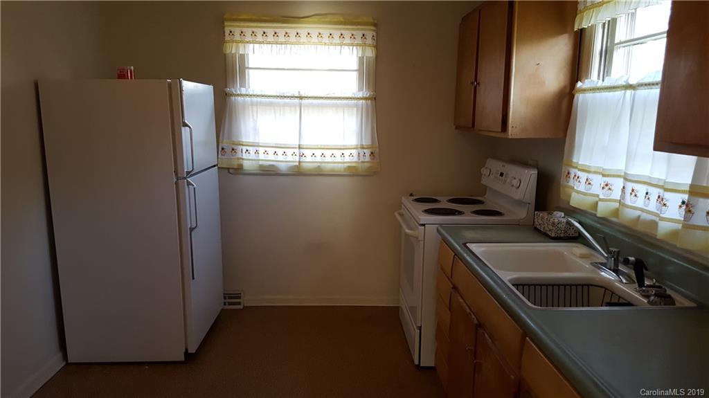 25 Melody Lane Asheville NC 28803