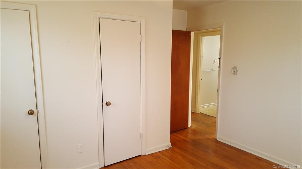 25 Melody Lane Asheville NC 28803