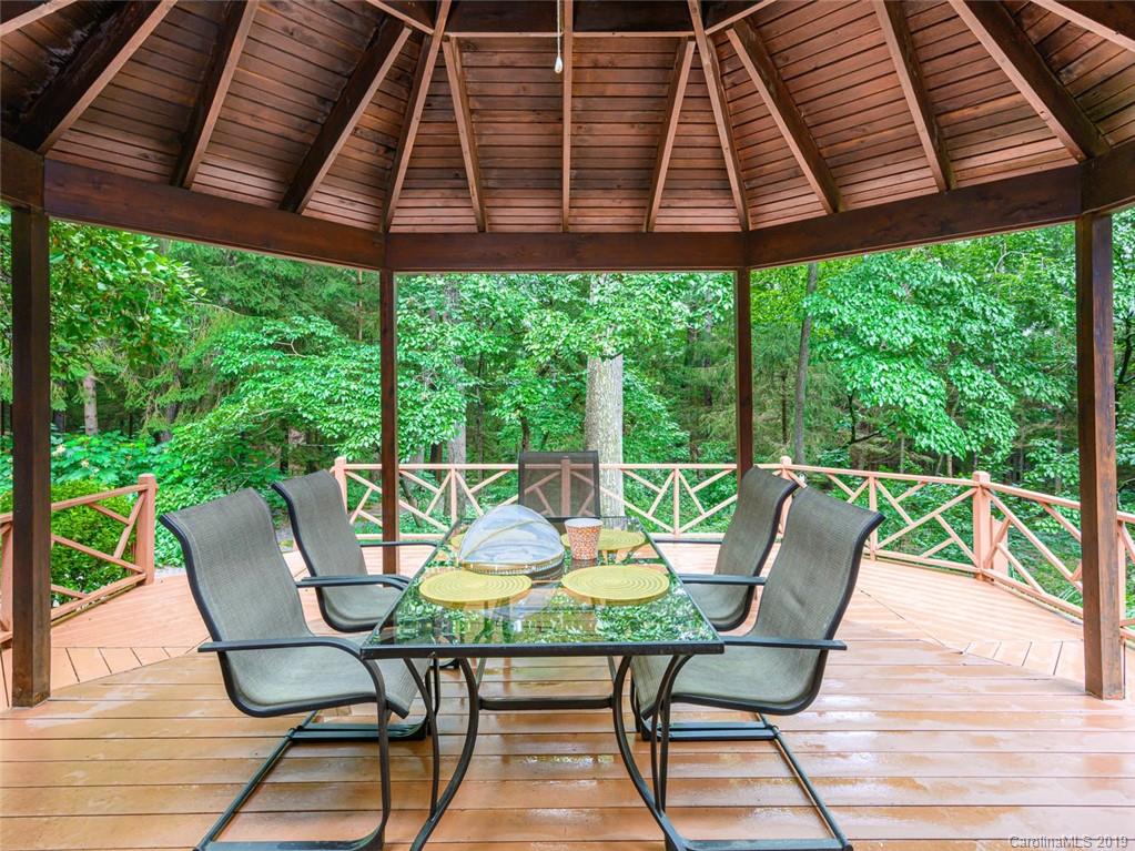 5 Country Spring Drive Asheville NC 28804