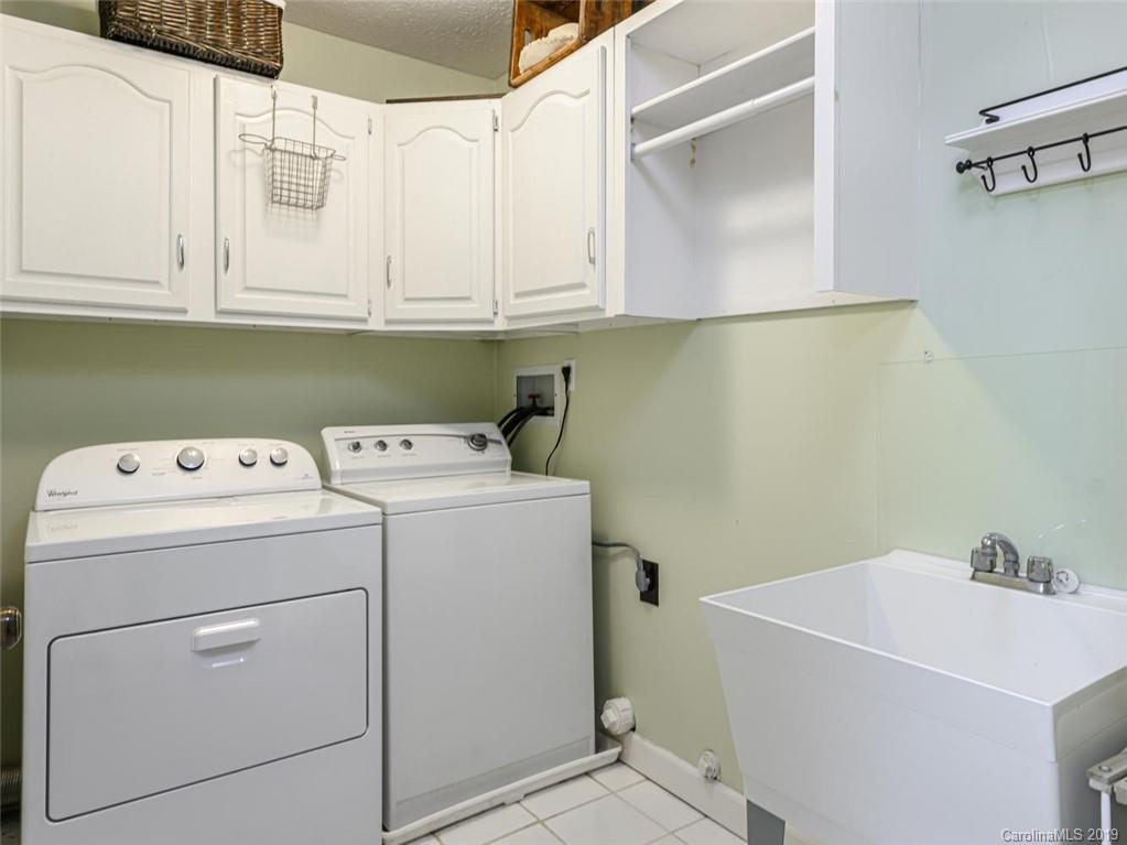 5 Country Spring Drive Asheville NC 28804