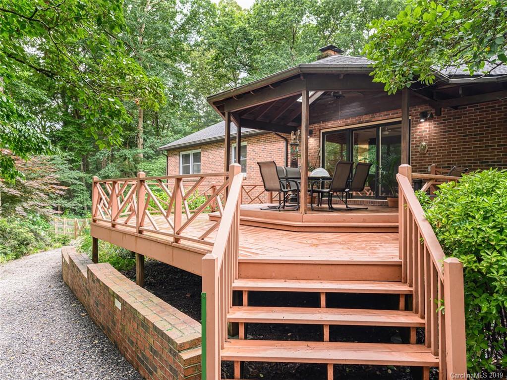 5 Country Spring Drive Asheville NC 28804
