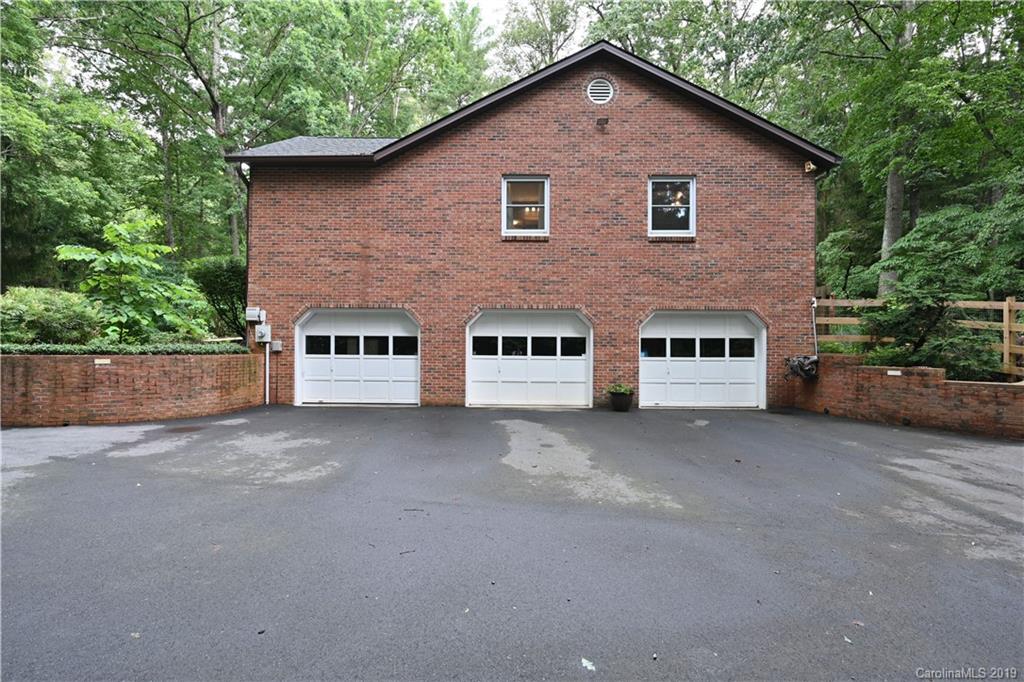 5 Country Spring Drive Asheville NC 28804
