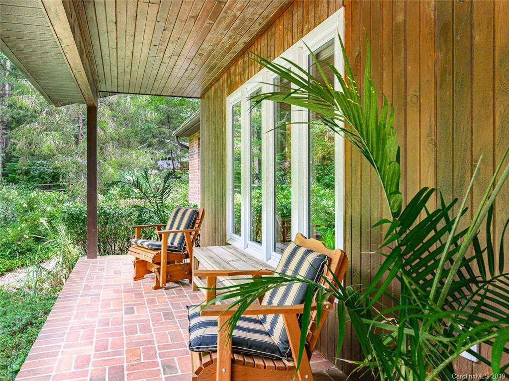 5 Country Spring Drive Asheville NC 28804