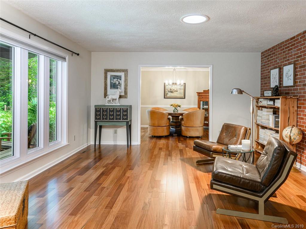 5 Country Spring Drive Asheville NC 28804