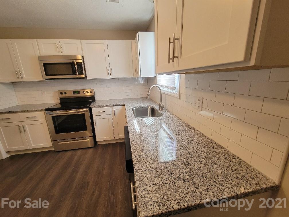 8610 Conklin Place Charlotte NC 28212
