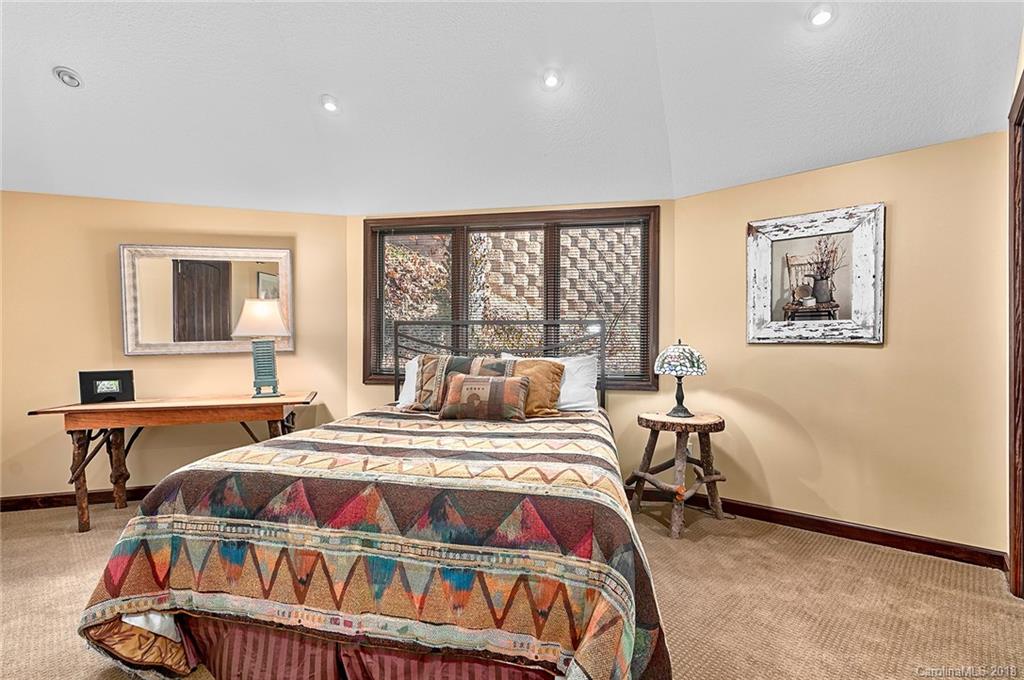 11 Cogswood Road Asheville NC 28804