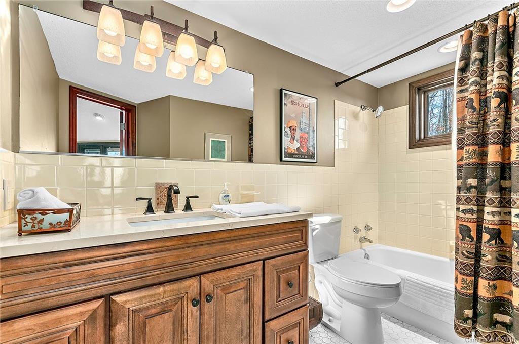 11 Cogswood Road Asheville NC 28804