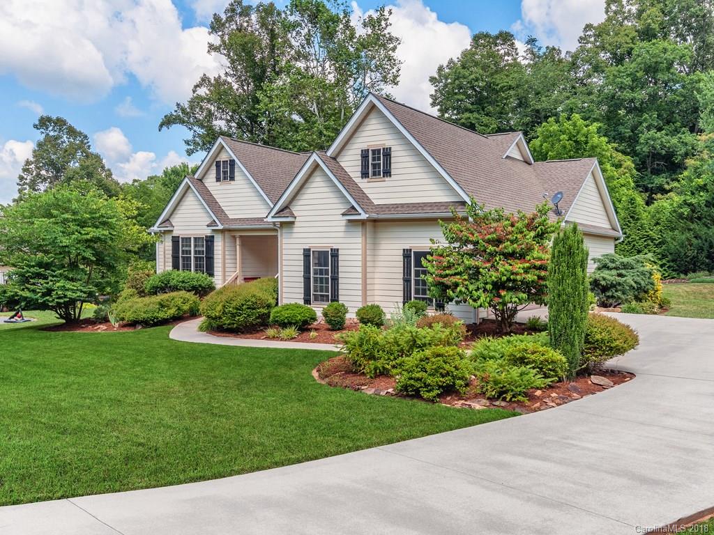122 Twin Courts Drive Weaverville NC 28787