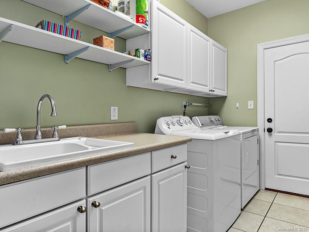 122 Twin Courts Drive Weaverville NC 28787