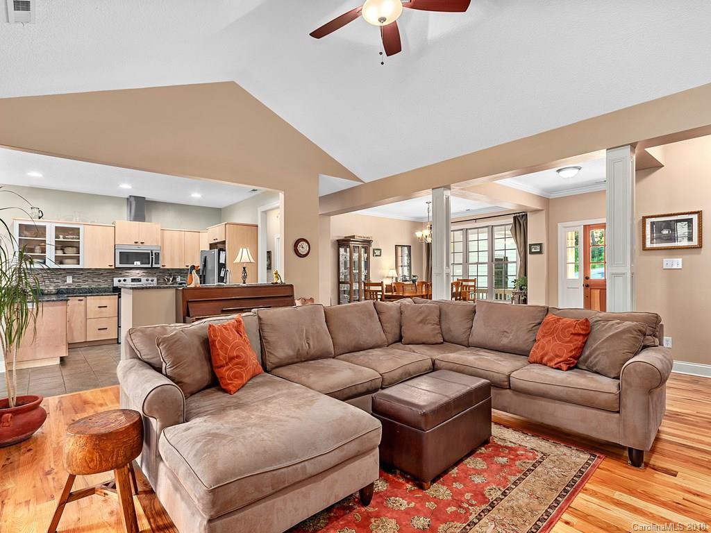 122 Twin Courts Drive Weaverville NC 28787