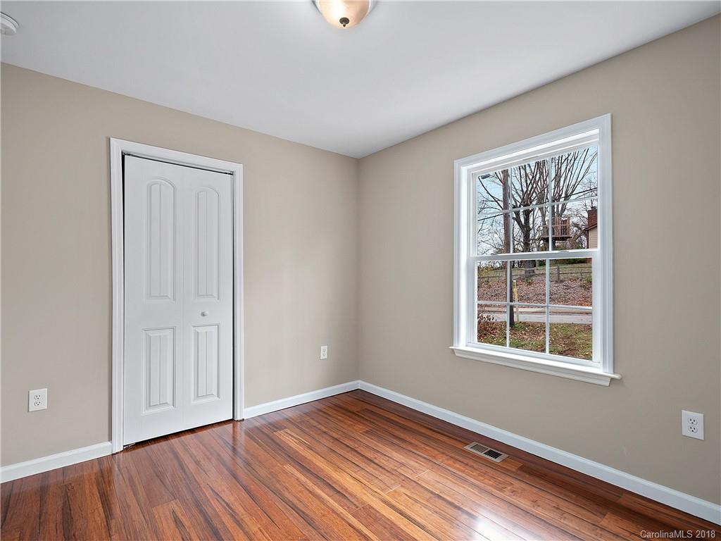 136 Liberty Street Asheville NC 28803