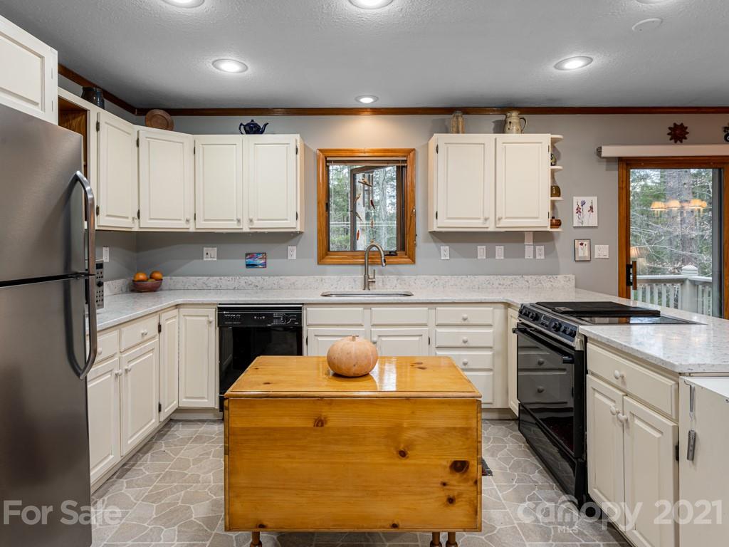 154 Joe Jenkins Road Fairview NC 28730
