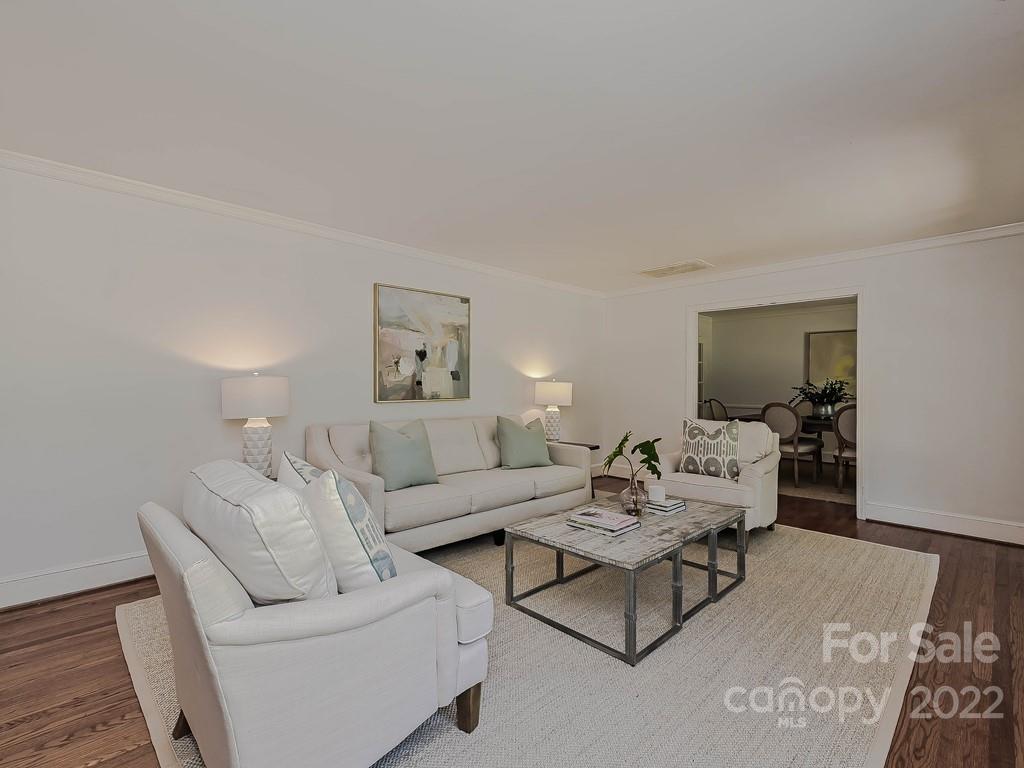 5042 Beckford Drive Charlotte NC 28226