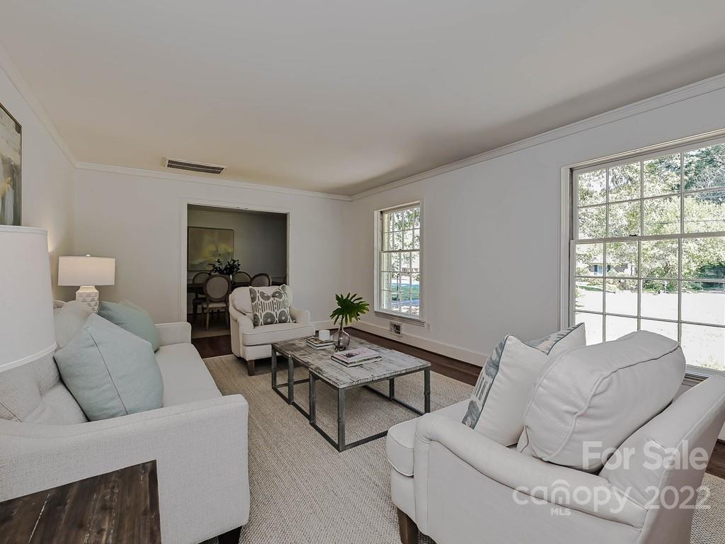 5042 Beckford Drive Charlotte NC 28226