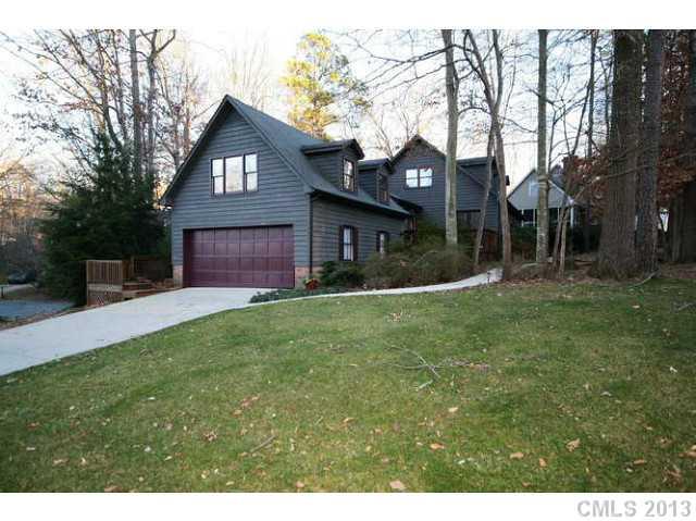 901 Autumnwood Lane Charlotte NC 28213