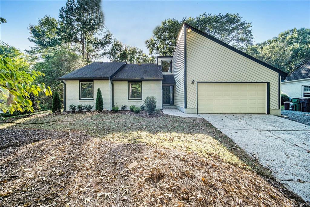 4815 Autumn Leaf Lane Charlotte NC 28277