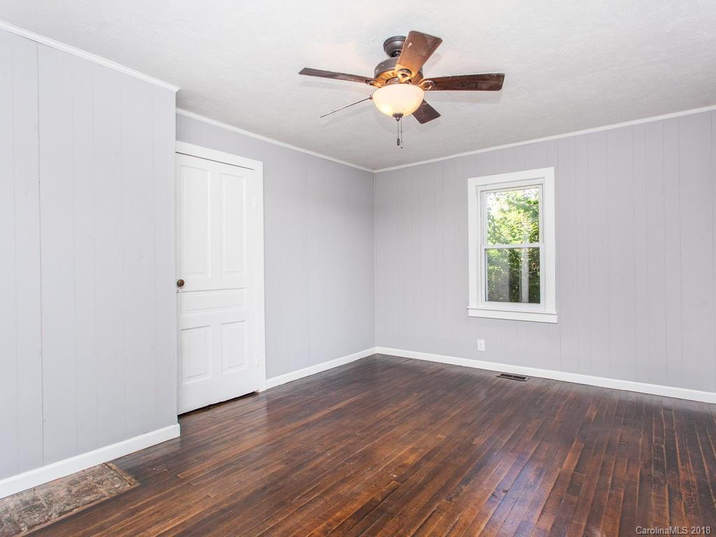 10 Winding Road Asheville NC 28803