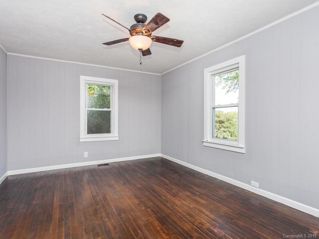 10 Winding Road Asheville NC 28803