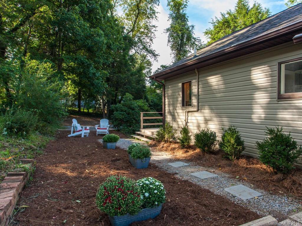 10 Winding Road Asheville NC 28803