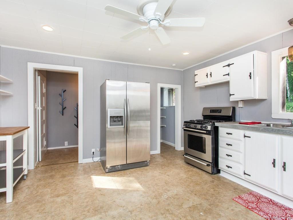 10 Winding Road Asheville NC 28803