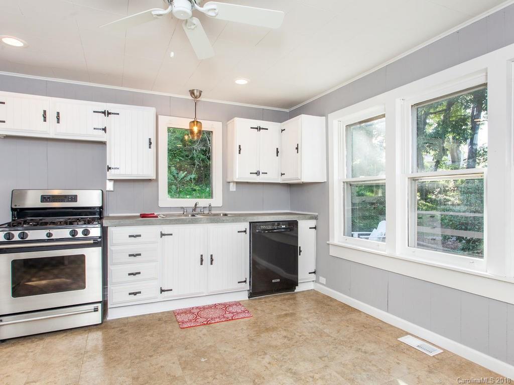 10 Winding Road Asheville NC 28803