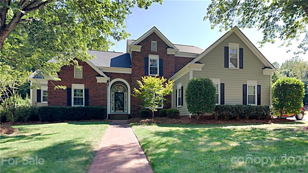 11008 Thornhill Club Drive Charlotte NC 28277