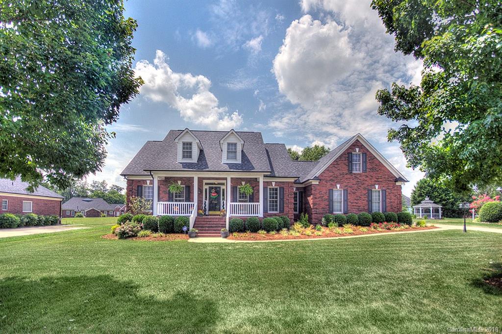 7143 Bovine Lane Harrisburg NC 28075
