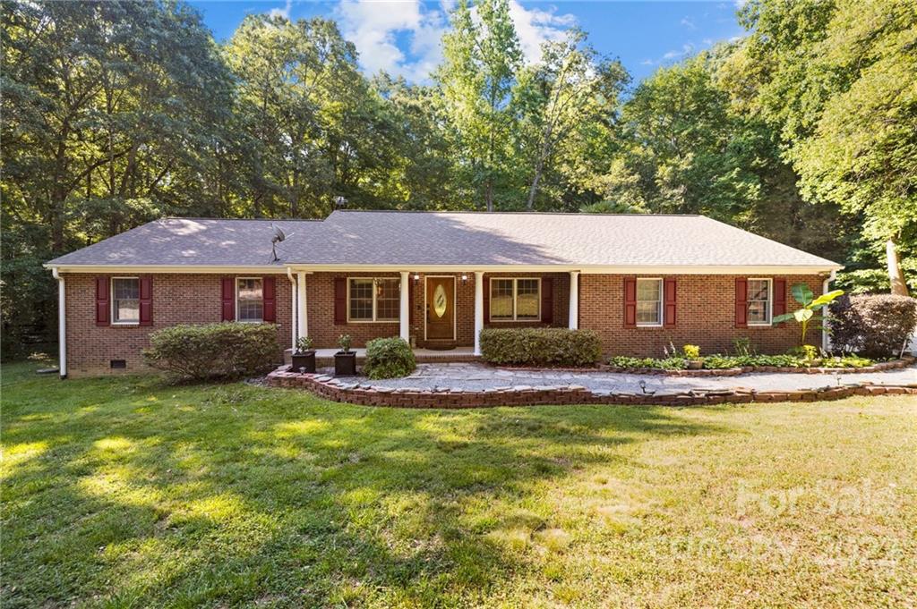 306 Rollingwood Drive Stanley NC 28164