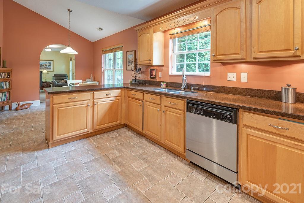 2 Stonebridge Drive Asheville NC 28805